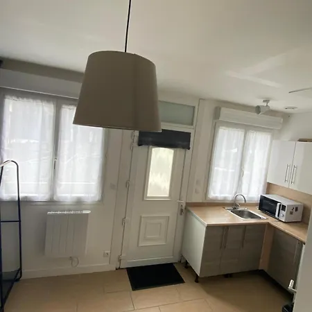 Apartament Vercingetorix - Proche Paris &